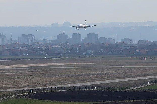 ৫ ঘণ্টা বন্ধ থাকার পর ইরান তাদের আকাশসীমা খুলে দিয়েছে।